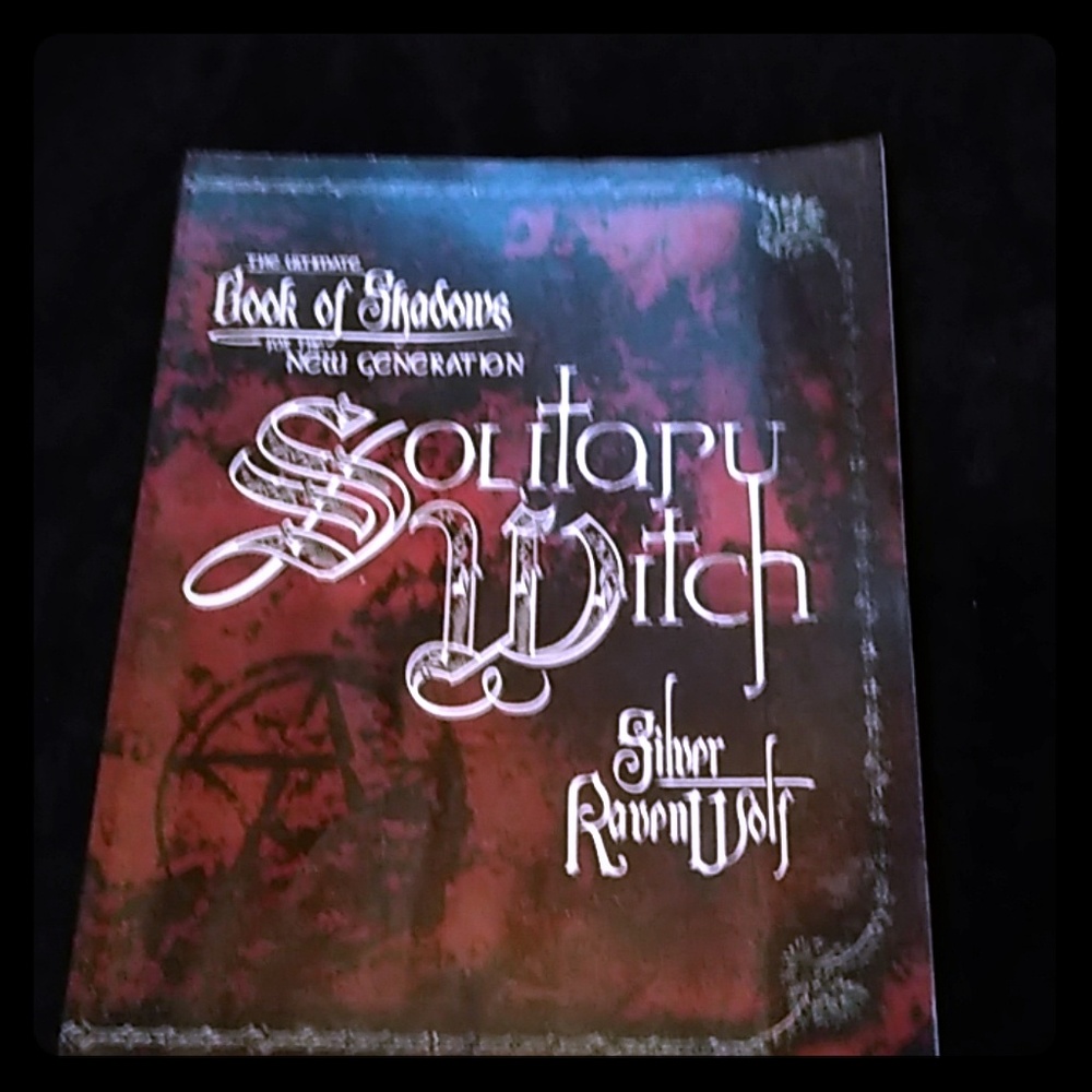Witchcraft Basics Book
